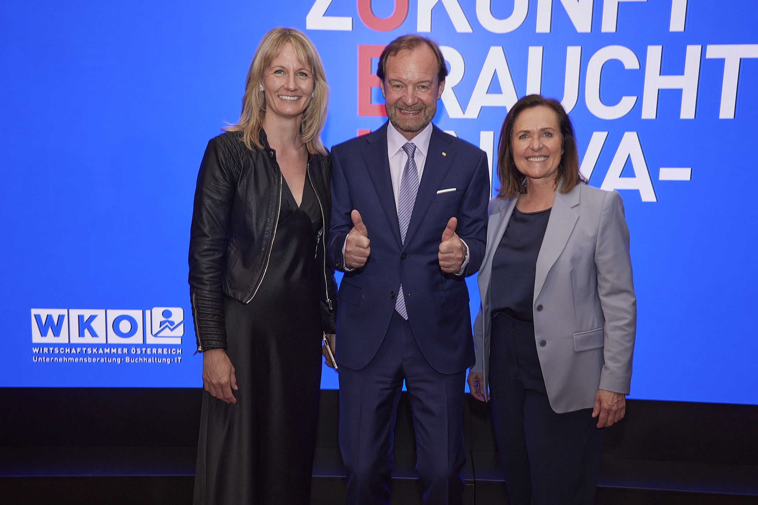 v.l.n.r. WKÖ-Vizepräsidentin Carmen Goby, Alfred Harl, Obmann des Fachverbands UBIT, WKÖ-Bundesspartenobfrau Angelika Sery-Froschauer